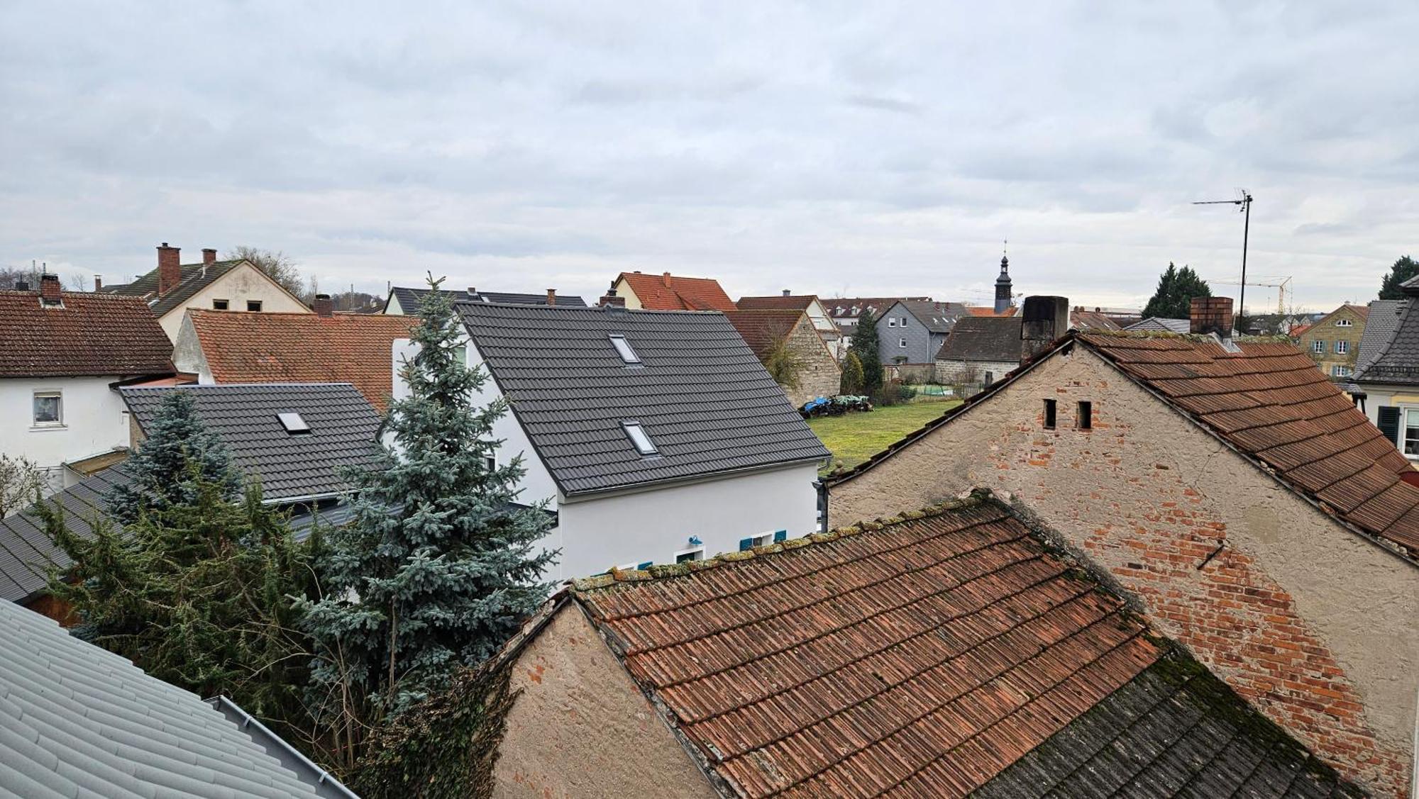 Ferienwohnung As5 Two Bamberg - Zentrale Lage Mit Parkplatz Hallstadt Exterior foto
